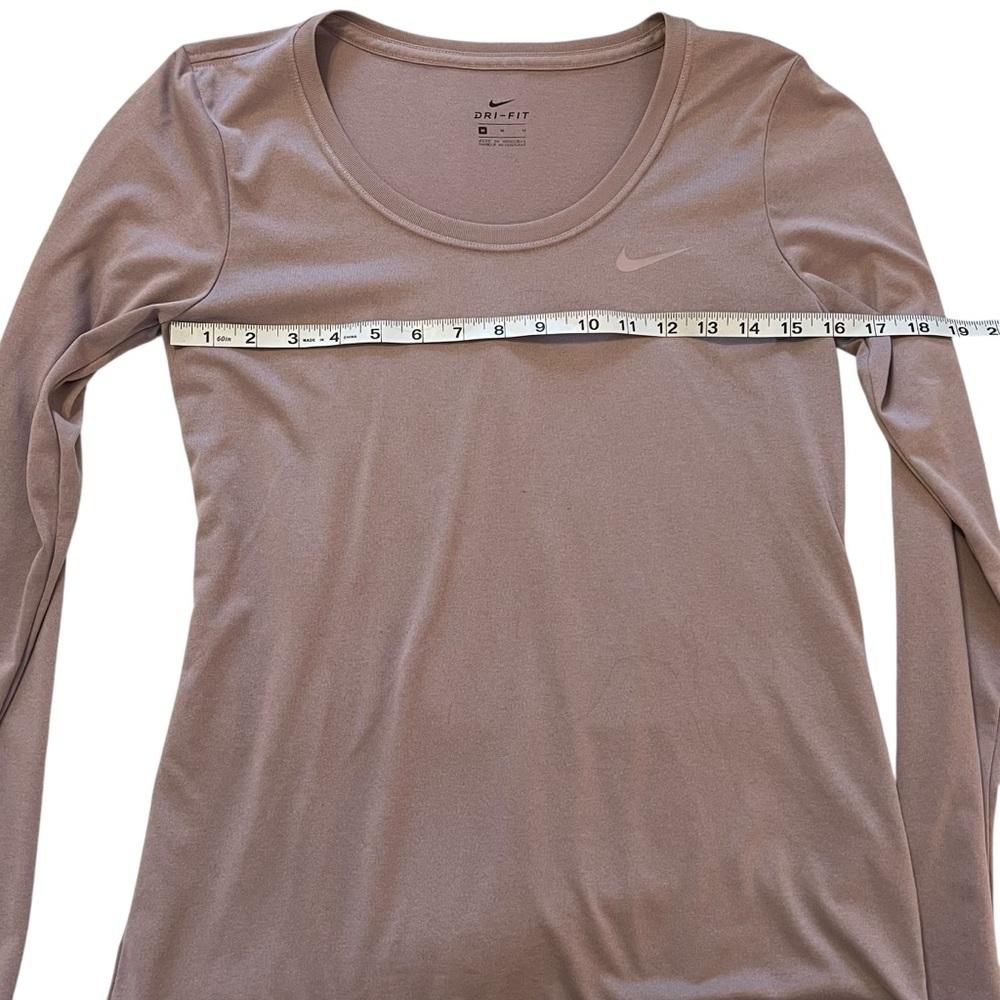 NWOT Women's Nike Mauve Dri-Fit Long Sleeve Running Athletic Layer Shirt, Medium - Picture 7 of 8